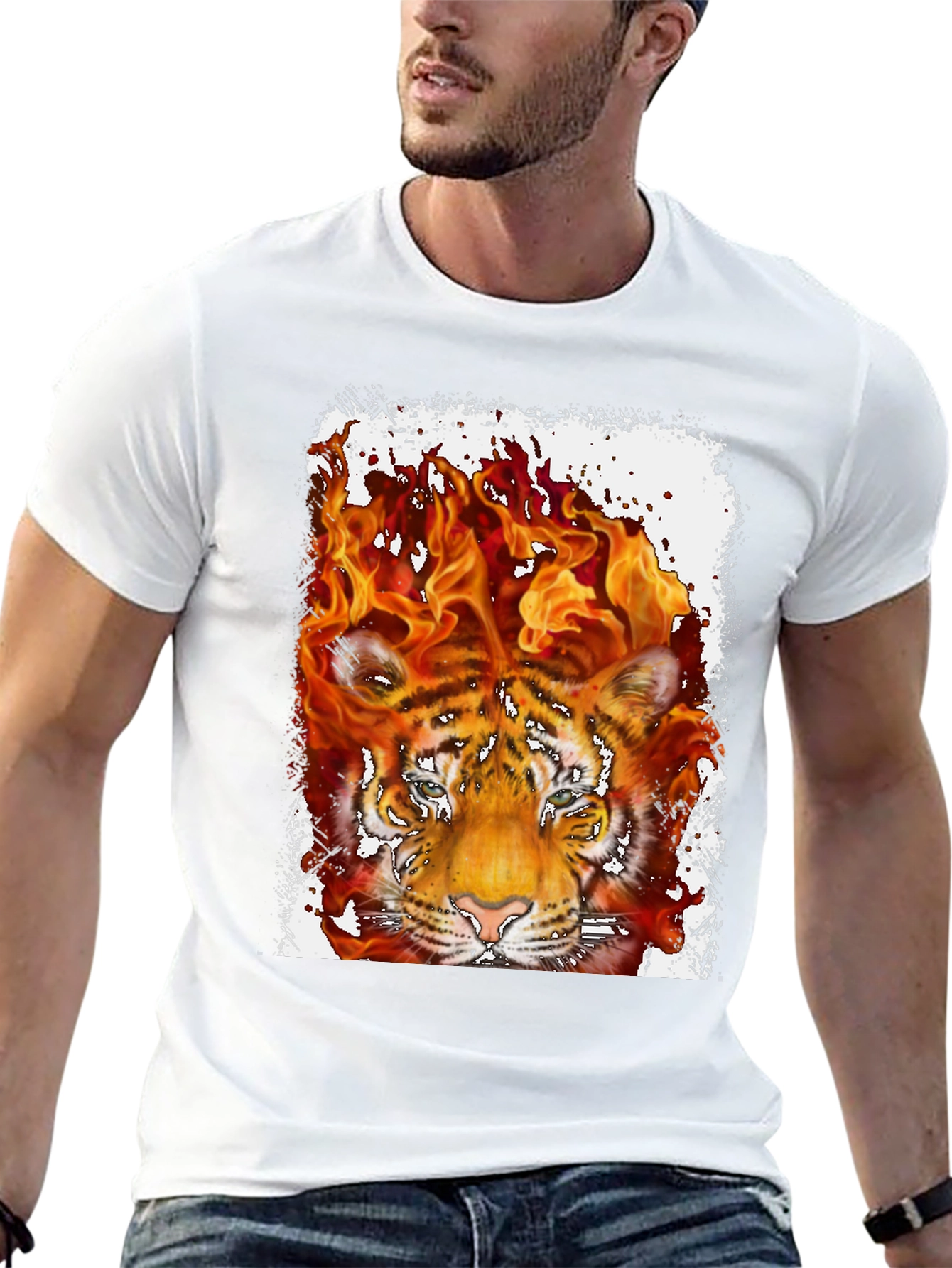 Fiery Tiger Graphic Tee - Bold Black T-Shirt