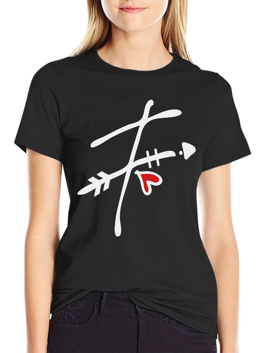 Arrow Heart T-Shirt - Modern Graphic Tee