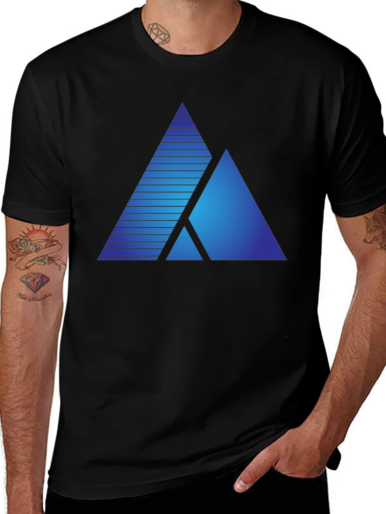 Geometric Gradient Triangle T-Shirt - Modern Design