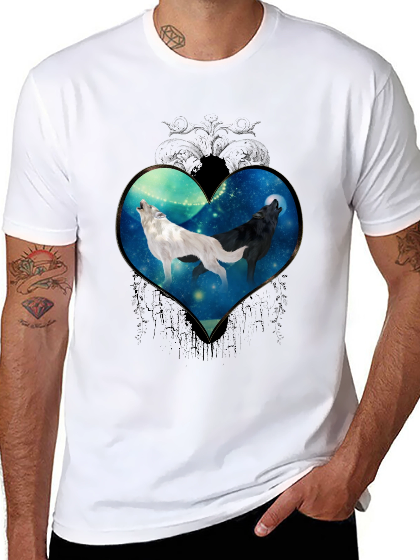 Wolf Heart Graphic Tee - Stylish Black T-Shirt