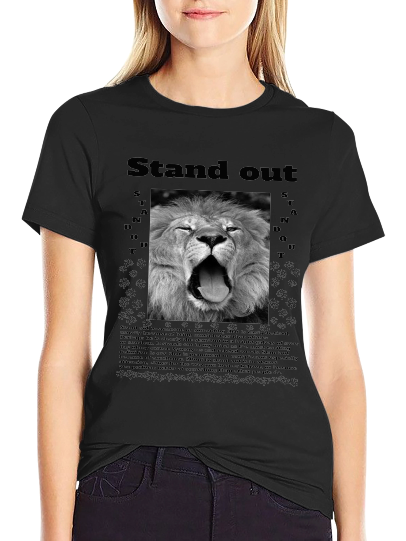 Stand Out Lion Graphic T-Shirt