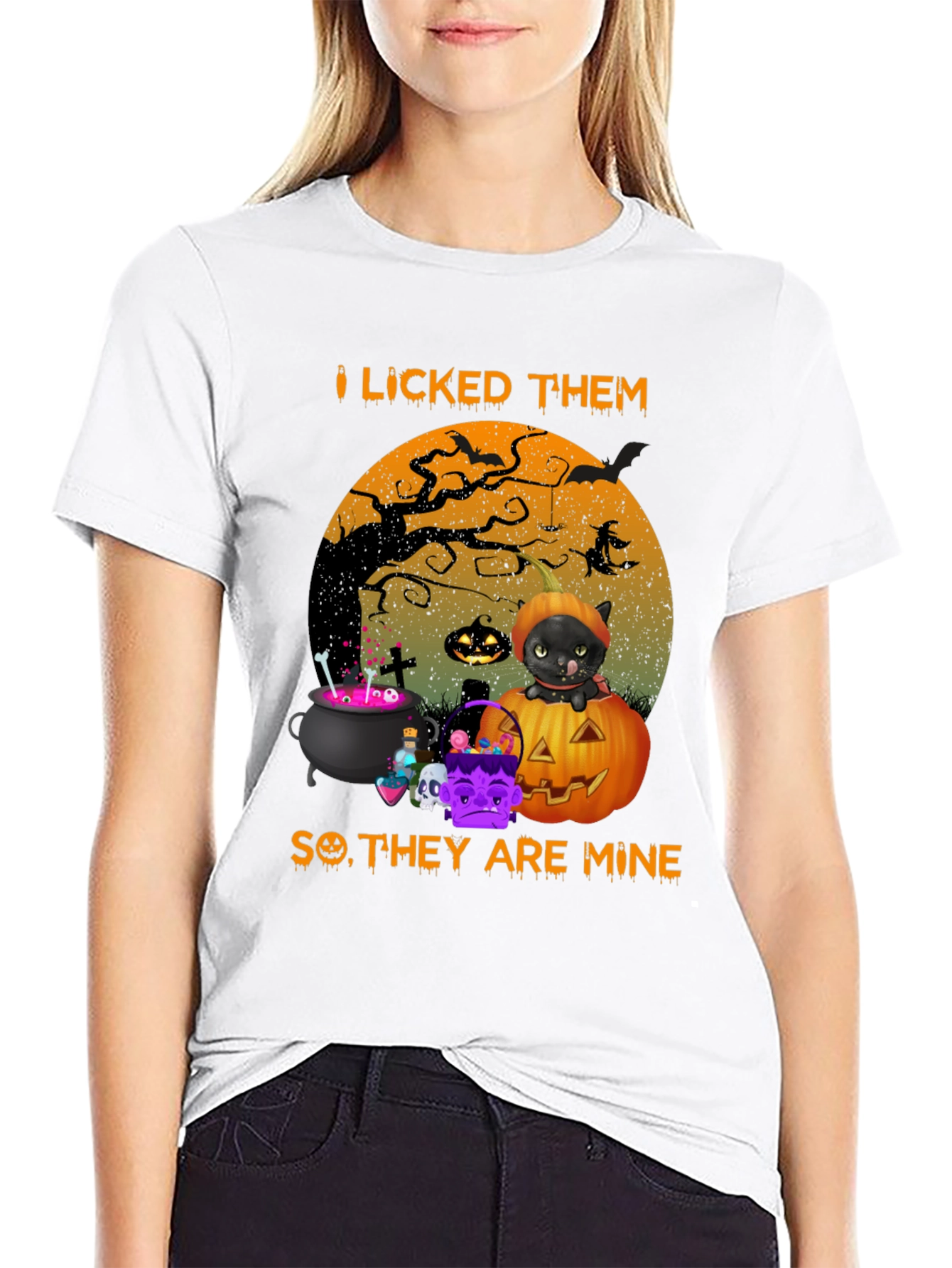 Halloween Black Cat Graphic T-Shirt