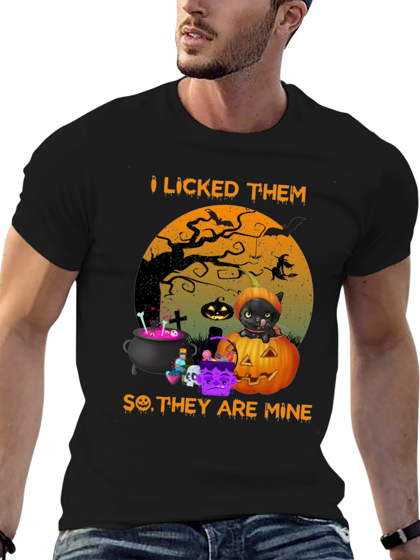 Halloween Black Cat Graphic T-Shirt