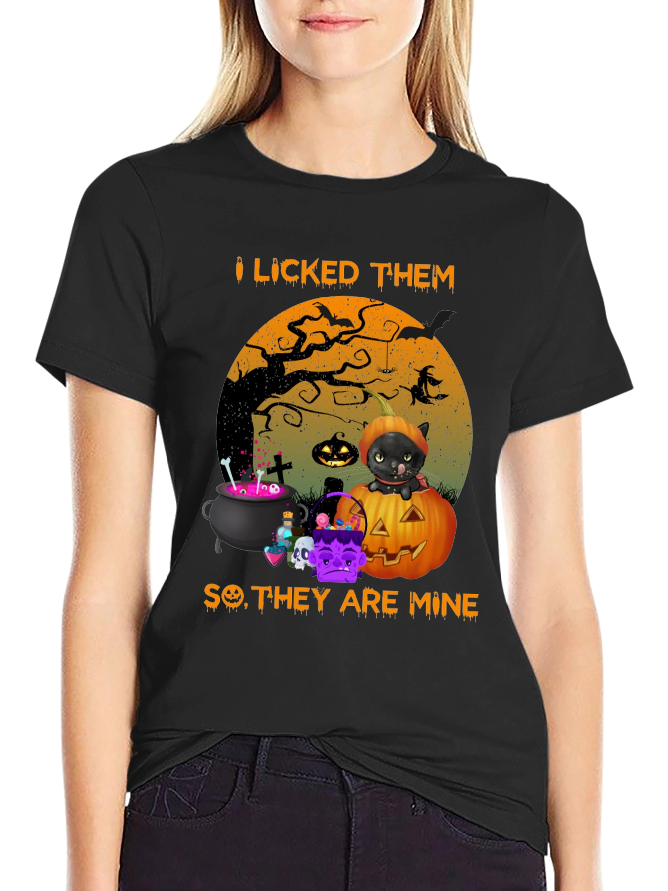 Halloween Black Cat Graphic T-Shirt
