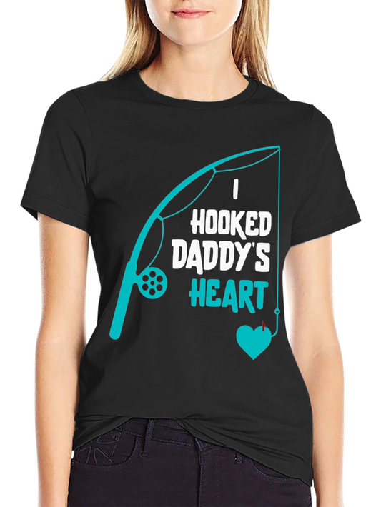 Hooked Daddys Heart Fishing T-Shirt