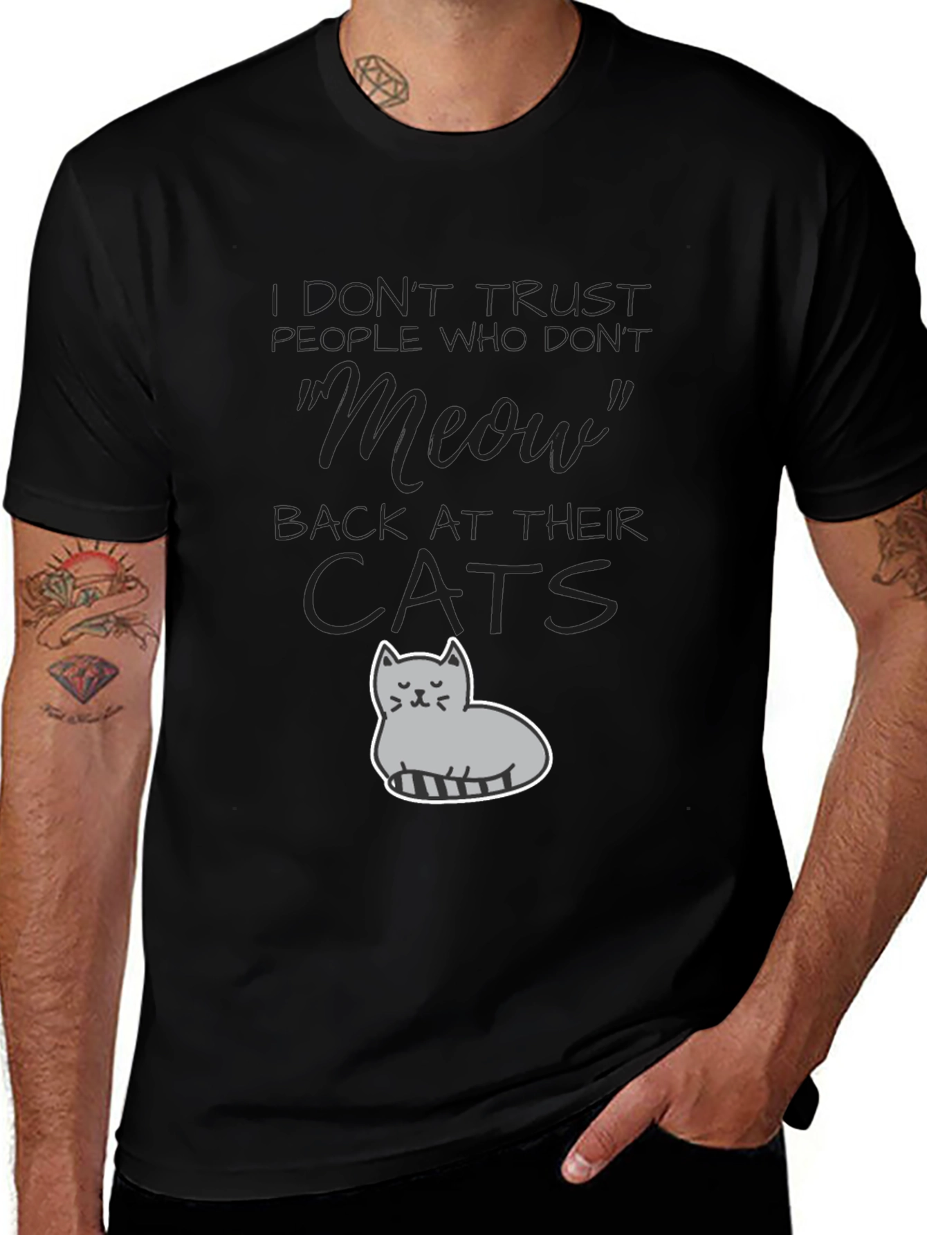 Humorous Cat Graphic T-Shirt - Dont Trust Cats
