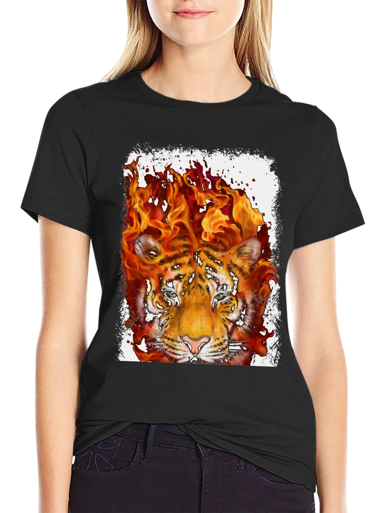 Fiery Tiger Graphic Tee - Bold Black T-Shirt